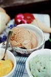Dal primo maggio, due miliardi di coni e coppette di gelato artigianale: per l'osservatorio Sigep così gli italiani affronteranno il caldo