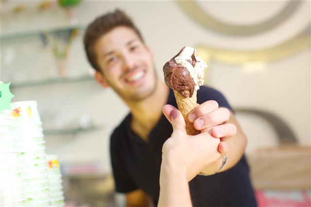 Aprire una catena di gelaterie, una possibile strada verso il successo.