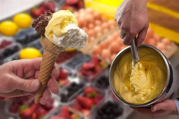 Come organizzare un laboratorio di gelateria in base alla quantità di gusti e alle quantità prodotte